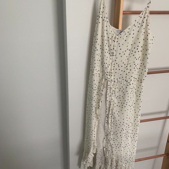 Frida Polka Dot Ruffled High-low Midi Dress In Ivory - Picture 3 of 5